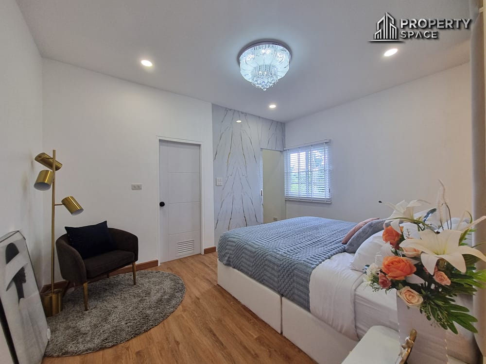 5 Bedroom Modern Luxury Pool Villa In North Pattaya For Sale (Installment Option Available) Image 30