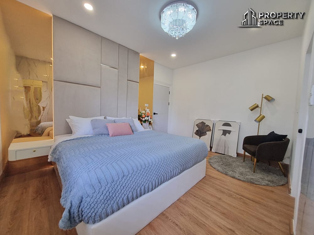 5 Bedroom Modern Luxury Pool Villa In North Pattaya For Sale (Installment Option Available) Image 31