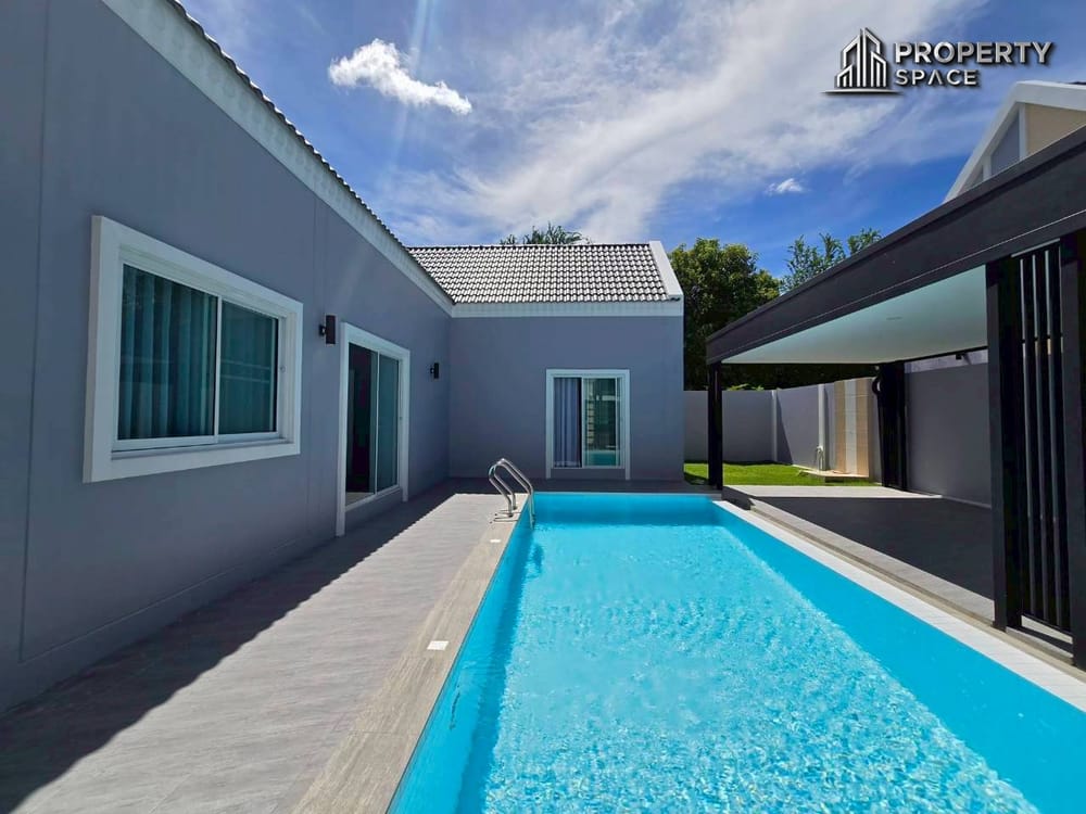 Hot Deal! Nordic-Style 4 Bedroom Pool Villa in Soi Siam Pattaya For Sale Image 4