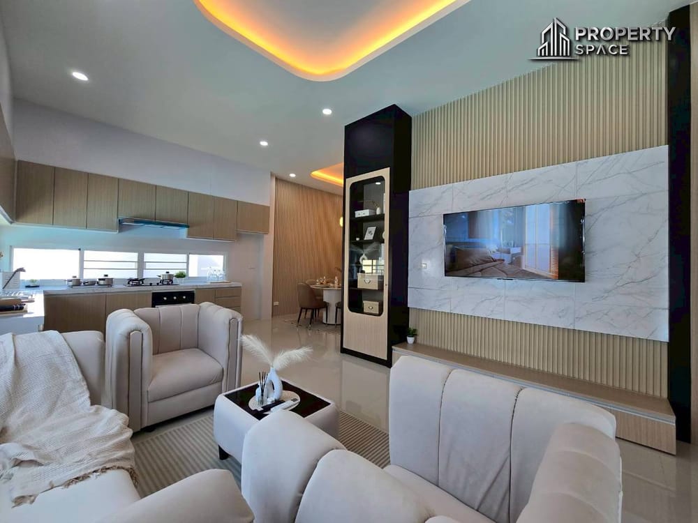 Hot Deal! Nordic-Style 4 Bedroom Pool Villa in Soi Siam Pattaya For Sale Image 6