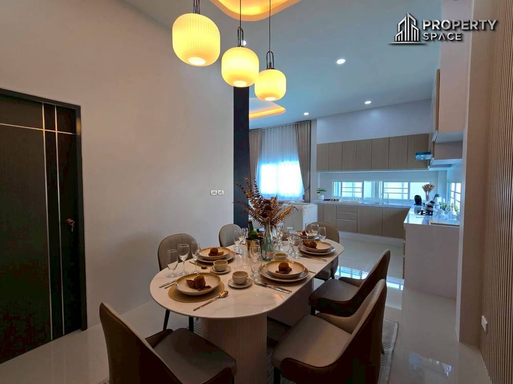 Hot Deal! Nordic-Style 4 Bedroom Pool Villa in Soi Siam Pattaya For Sale Image 11