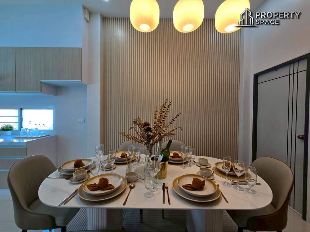 Hot Deal! Nordic-Style 4 Bedroom Pool Villa in Soi Siam Pattaya For Sale Image 10