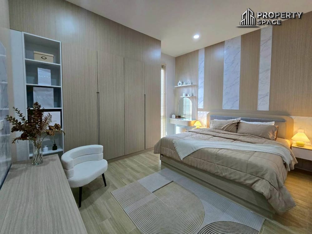 Hot Deal! Nordic-Style 4 Bedroom Pool Villa in Soi Siam Pattaya For Sale Image 20