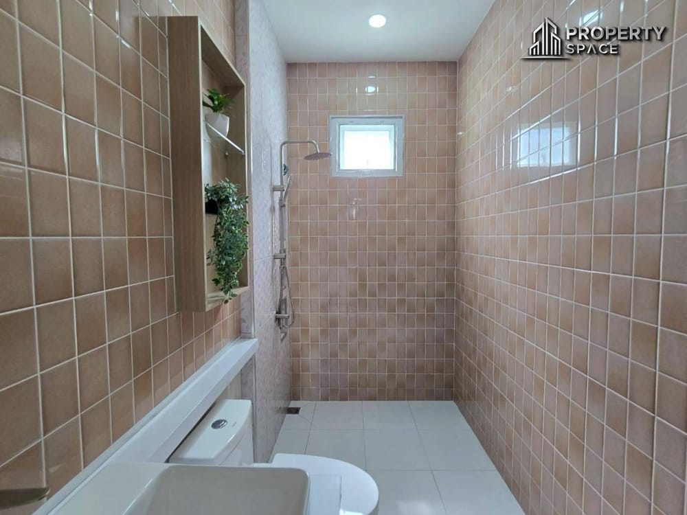 Hot Deal! Nordic-Style 4 Bedroom Pool Villa in Soi Siam Pattaya For Sale Image 24