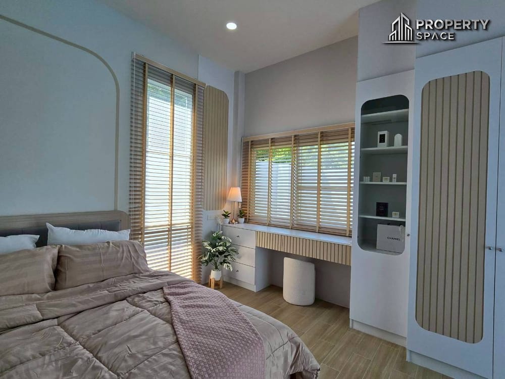 Hot Deal! Nordic-Style 4 Bedroom Pool Villa in Soi Siam Pattaya For Sale Image 26