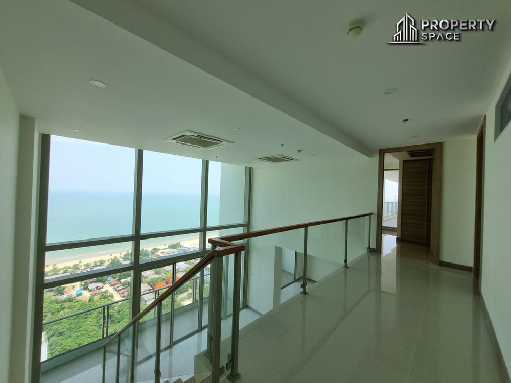 Luxury 5 Bedroom Duplex In Riviera Jomtien Pattaya Condo For Sale Image 12