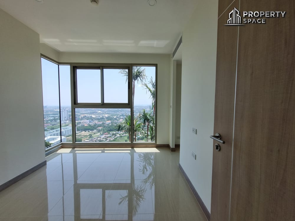 Luxury 5 Bedroom Duplex In Riviera Jomtien Pattaya Condo For Sale Image 16