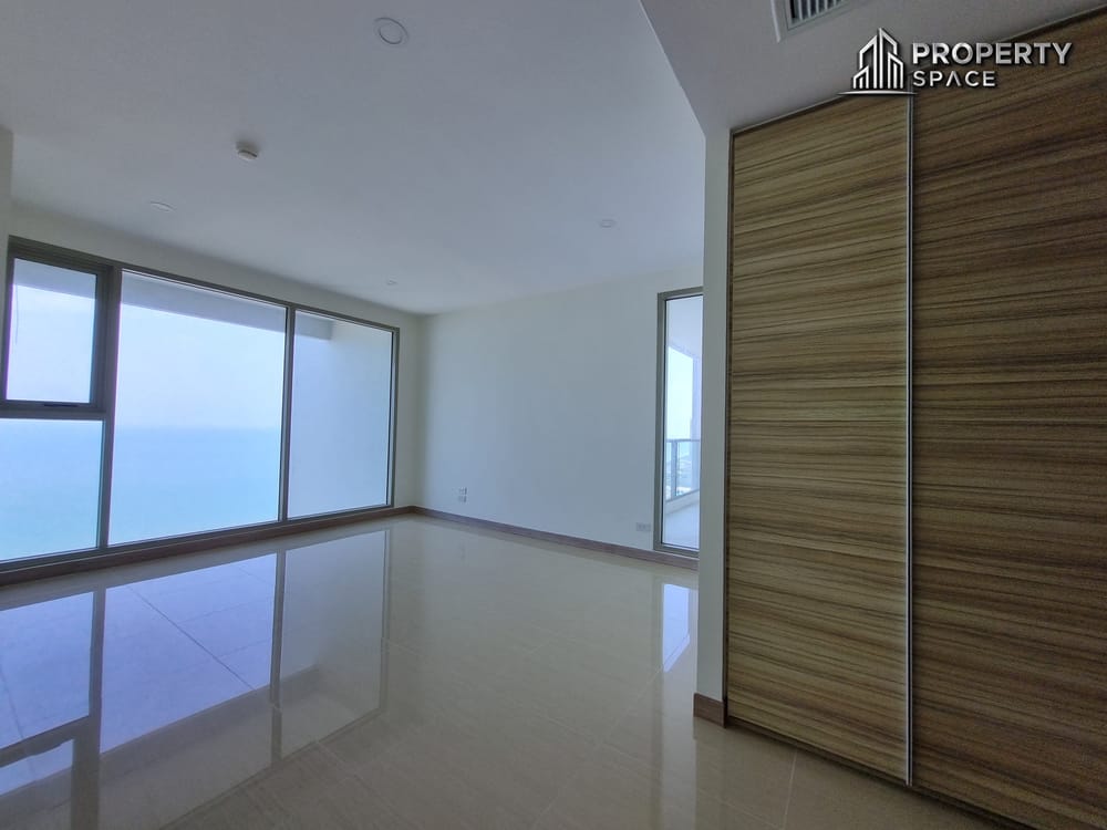 Luxury 5 Bedroom Duplex In Riviera Jomtien Pattaya Condo For Sale Image 31