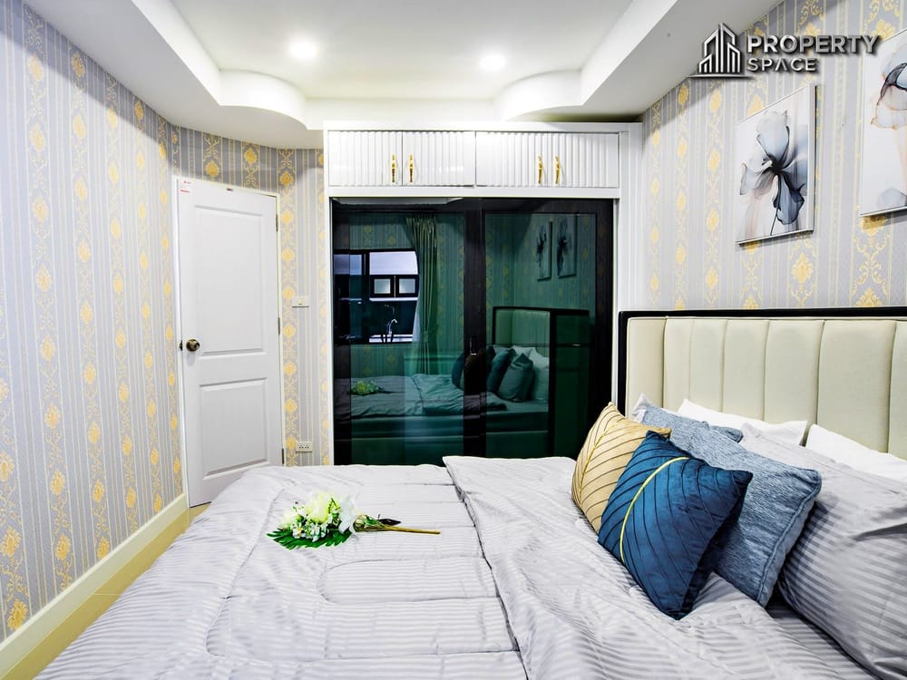 Elegant English-Style 3-Bedroom House in Soi Noen Plabwan Pattaya For Sale Image 20