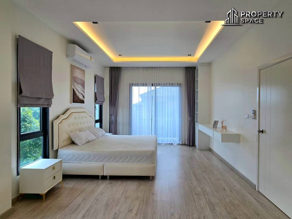 Ideal for Families Spacious 4-Bedroom House In Patta Element Pattaya For Rent  Image 17