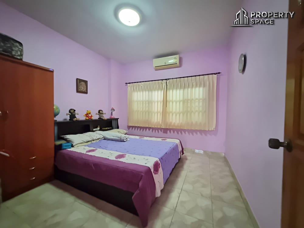 3 Bedroom Detached House In Gated Compound In Nong Pla Lai Pattaya For Sale Image 10