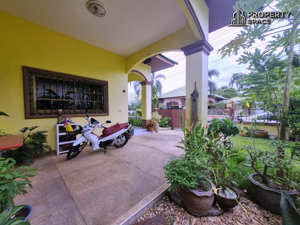 3 Bedroom Detached House In Gated Compound In Nong Pla Lai Pattaya For Sale Image 20