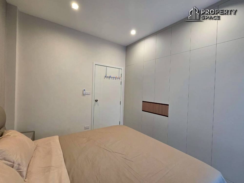 Modern 4-Bedroom Home in Patta Element Pattaya For Rent Image 14