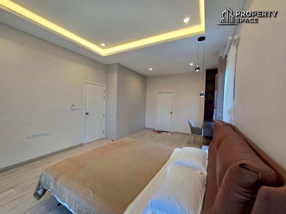Modern 4-Bedroom Home in Patta Element Pattaya For Rent Image 20