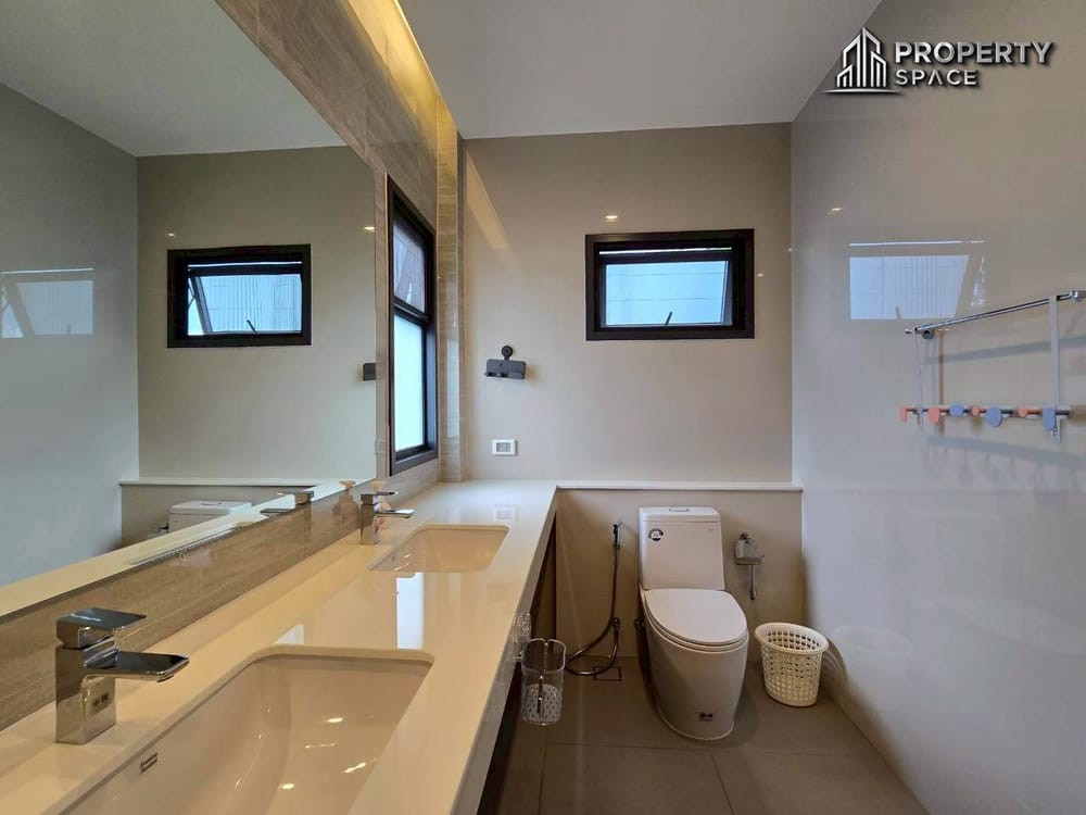 Modern 4-Bedroom Home in Patta Element Pattaya For Rent Image 24