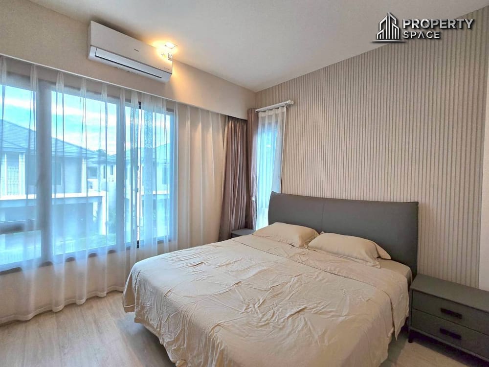 Modern 4-Bedroom Home in Patta Element Pattaya For Rent Image 28