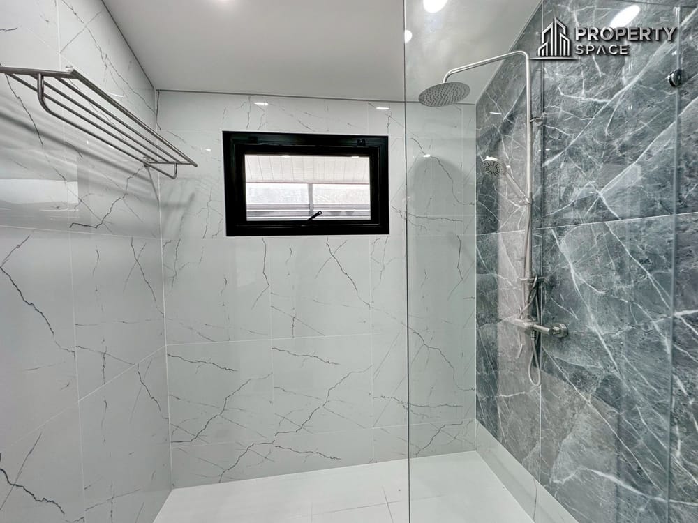 Modern 3 Bedroom Pool Villa In Plenary Park Pattaya For Rent Image 23
