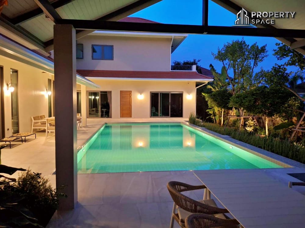3 Bedroom Pool Villa With Elegant Premium Interiors in East Pattaya For Sale  Image 6