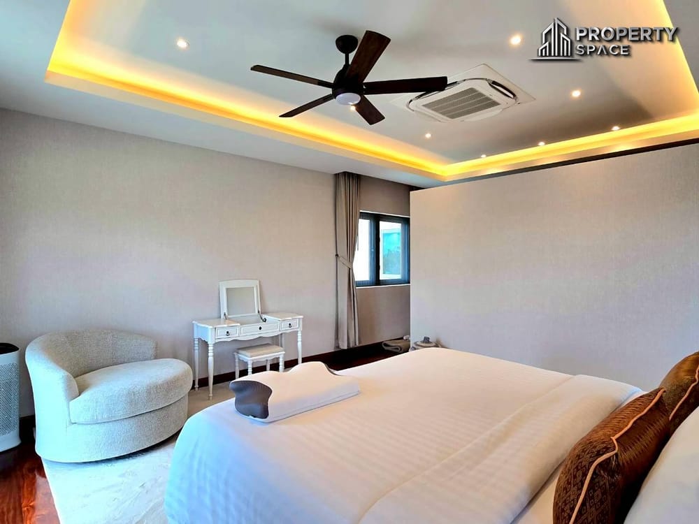 3 Bedroom Pool Villa With Elegant Premium Interiors in East Pattaya For Sale  Image 34