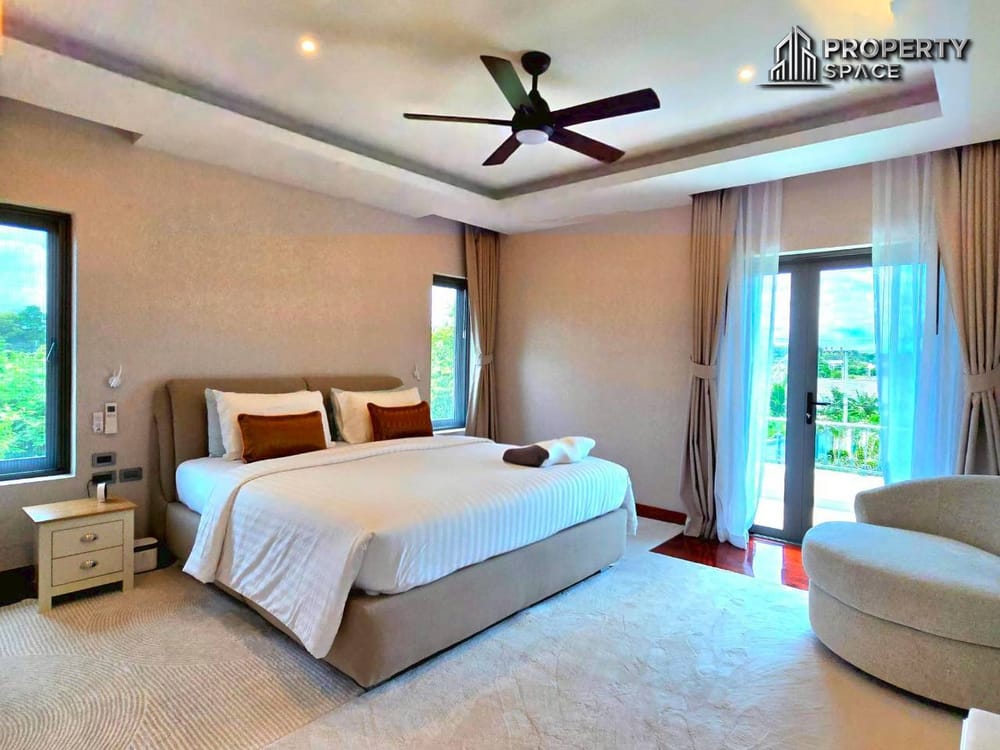 3 Bedroom Pool Villa With Elegant Premium Interiors in East Pattaya For Sale  Image 32
