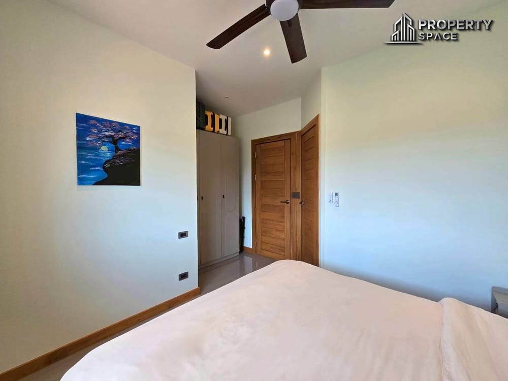3 Bedroom Pool Villa With Elegant Premium Interiors in East Pattaya For Sale  Image 43