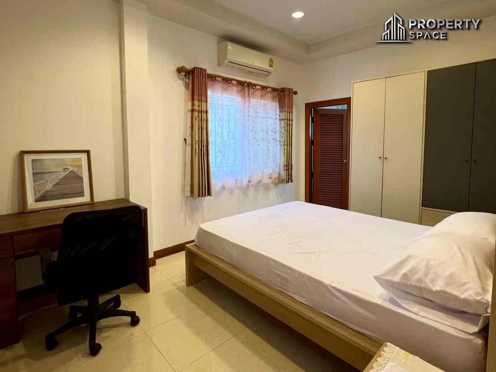 3 Bedroom Detached House In Secured Village East Pattaya For Sale And Rent Image 14