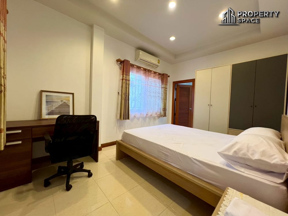 3 Bedroom Detached House In Secured Village East Pattaya For Sale And Rent Image 15