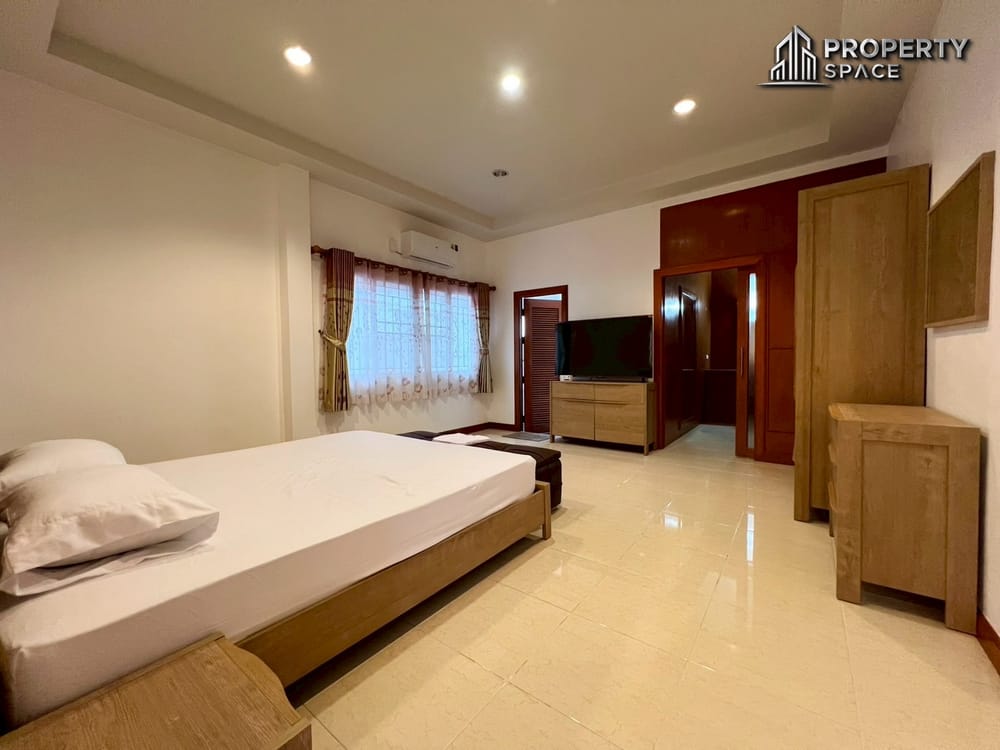 3 Bedroom Detached House In Secured Village East Pattaya For Sale And Rent Image 18