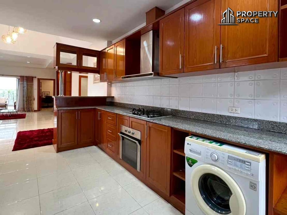 3 Bedroom Detached House In Secured Village East Pattaya For Sale And Rent Image 11