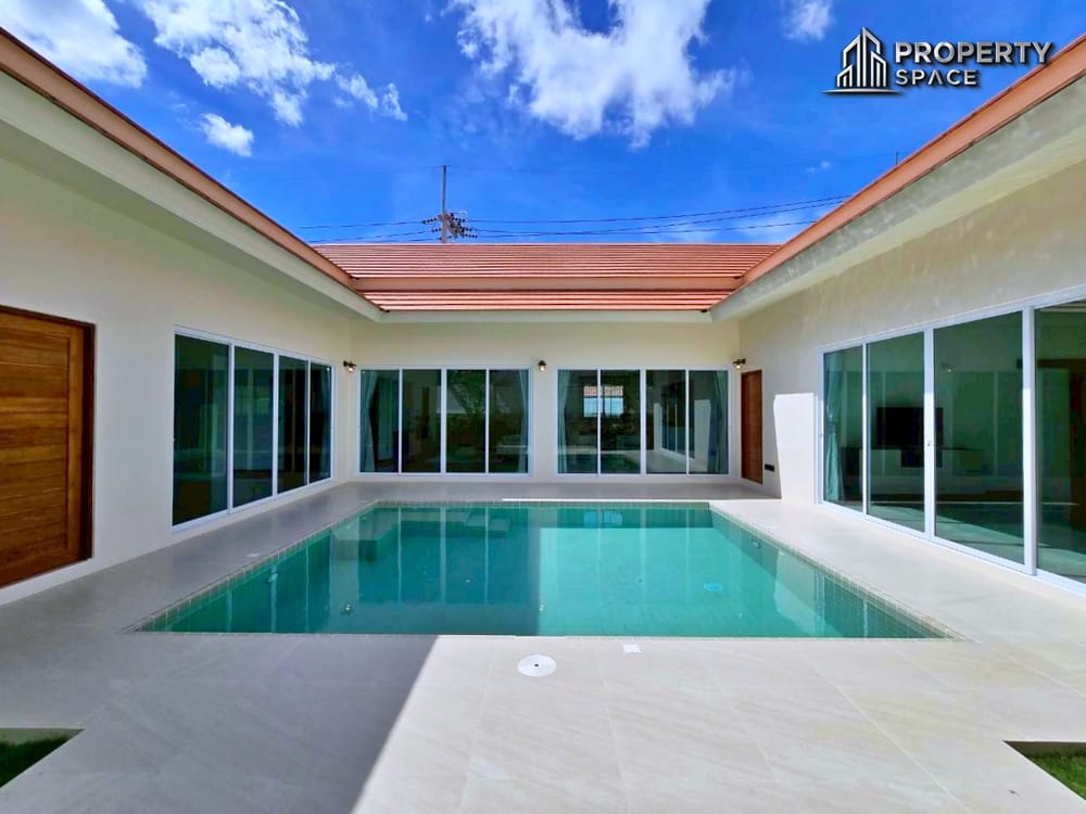 Brand New 3 Bedroom Modern Pool Villa In East Pattaya For Sale Image 1