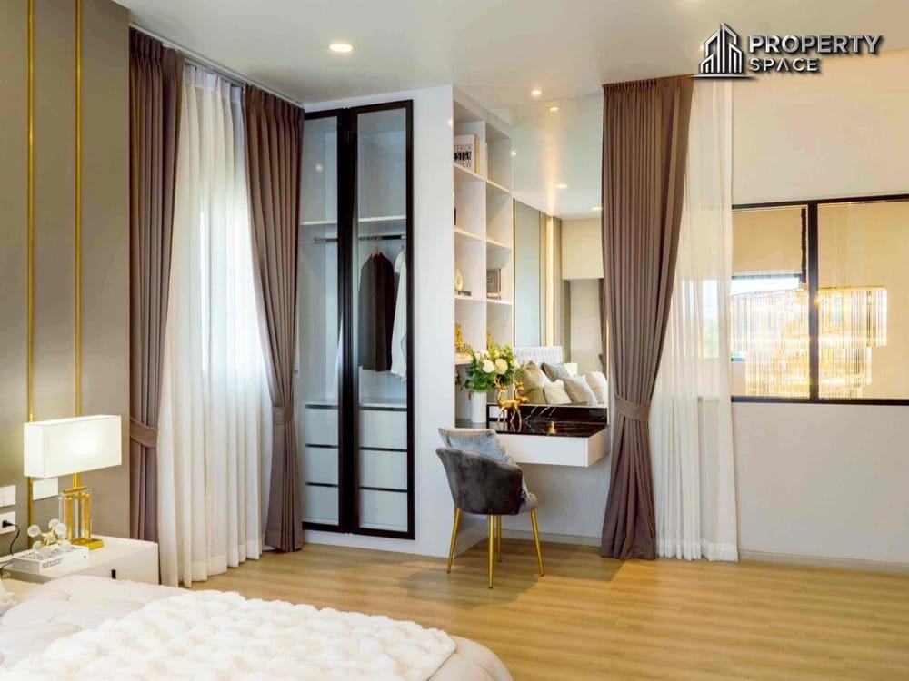 Modern 4 Bedroom Pool Villa In Huay Yai Pattaya For Rent Image 9