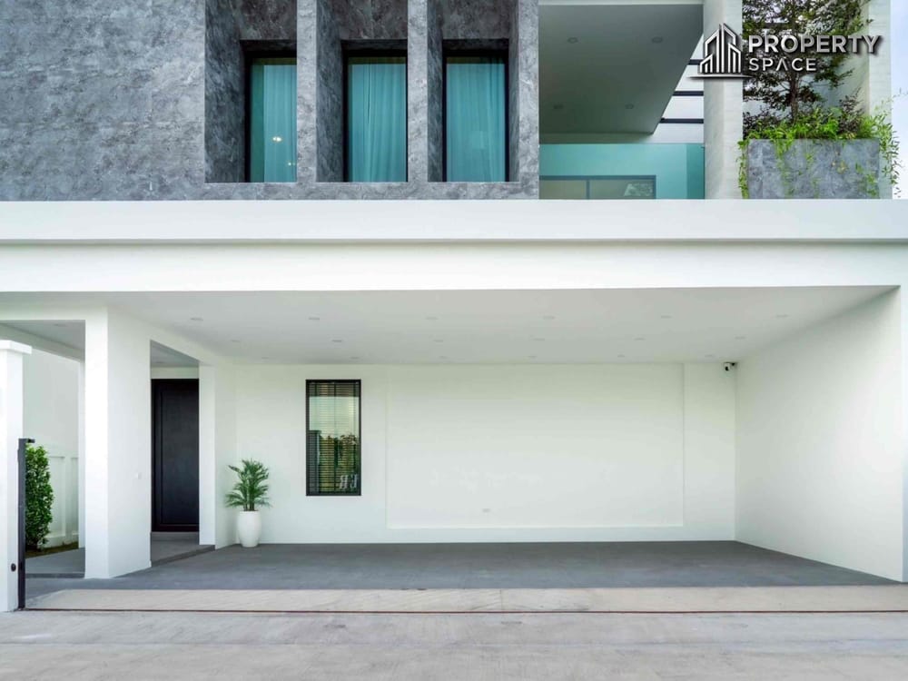 Modern 4 Bedroom Pool Villa In Huay Yai Pattaya For Rent Image 4