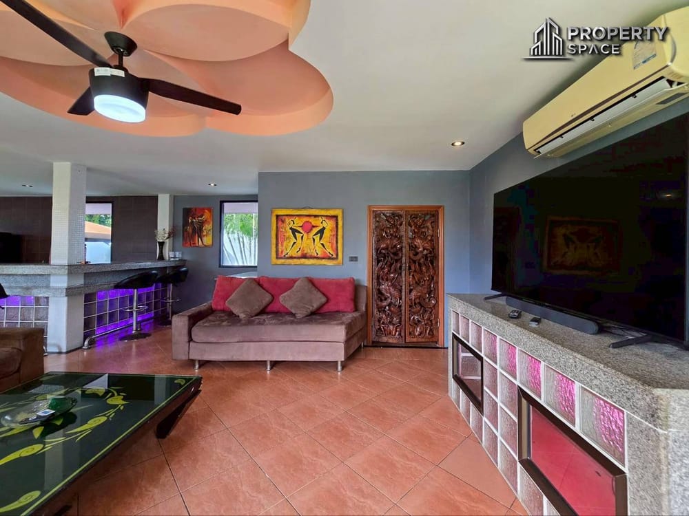 Private Big Land 2 Bedroom Pool Villa In East Pattaya For Rent Image 10