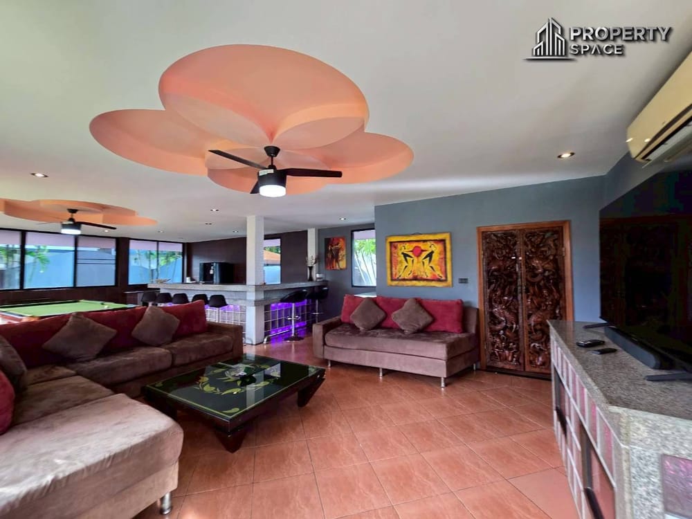 Private Big Land 2 Bedroom Pool Villa In East Pattaya For Rent Image 9