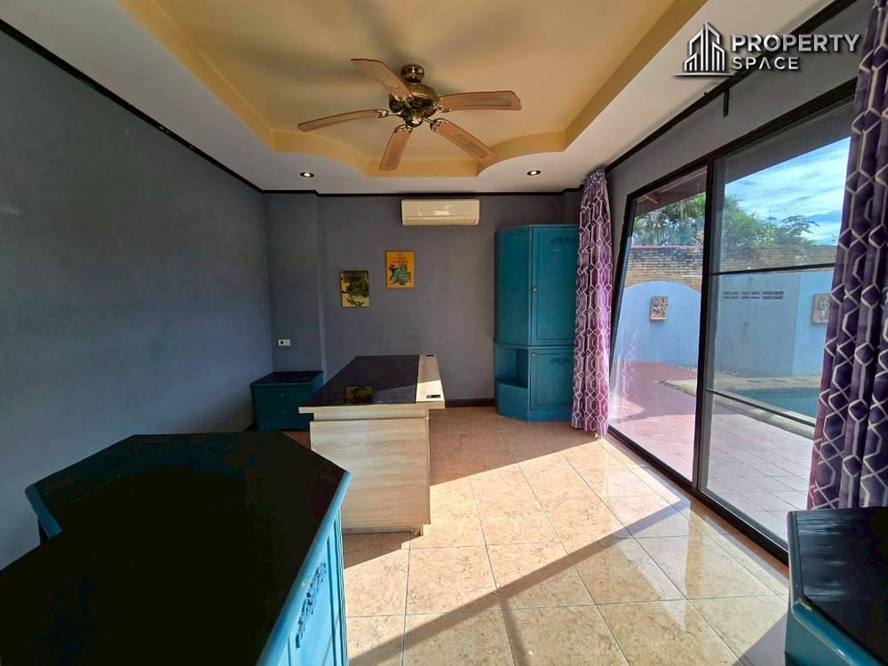 Private Big Land 2 Bedroom Pool Villa In East Pattaya For Rent Image 16
