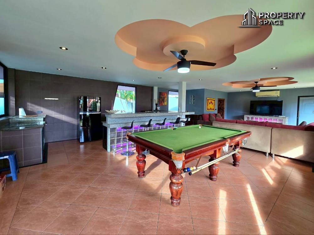 Private Big Land 2 Bedroom Pool Villa In East Pattaya For Rent Image 6