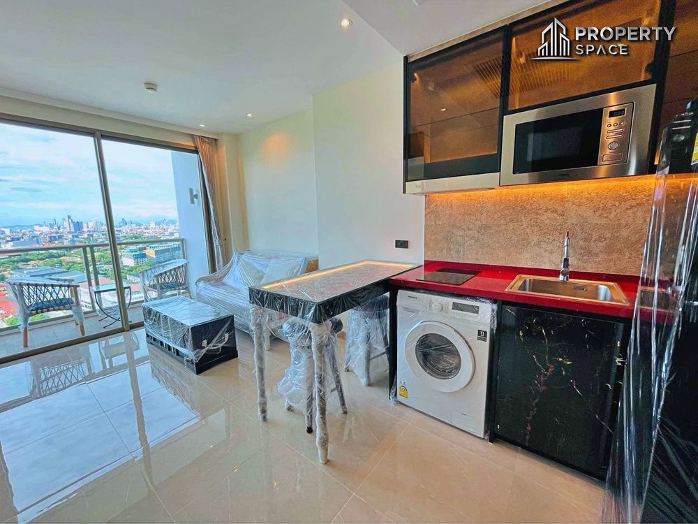 1 Bedroom In The Riviera Ocean Drive Jomtien Condo For Sale Image 3