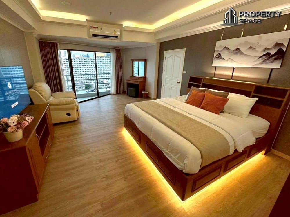 Spacious Seaview 2 Bedroom Condo In View Talay 2A Jomtien For Sale & Rent Image 14