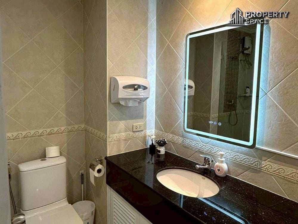 Spacious Seaview 2 Bedroom Condo In View Talay 2A Jomtien For Sale & Rent Image 19