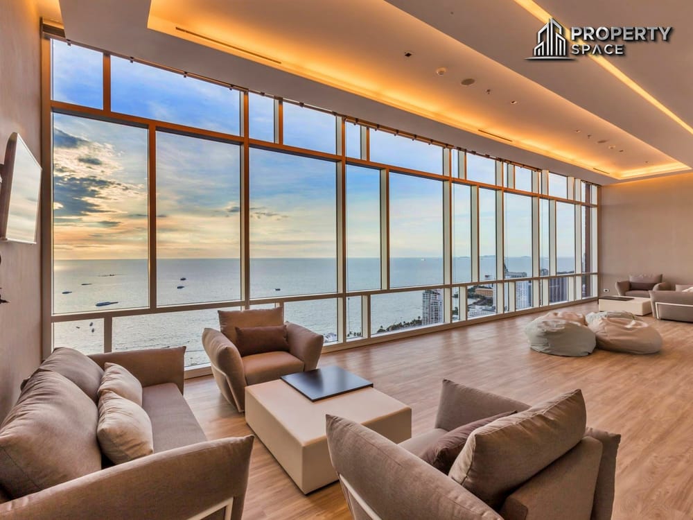 2 Bedroom Condo In Centric Sea Central Pattaya For Rent  Image 3