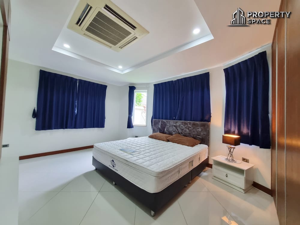 5 Bedroom Pool Villa In Secured Community In Nong Pla Lai Close To Regent International School For Rent Image 17