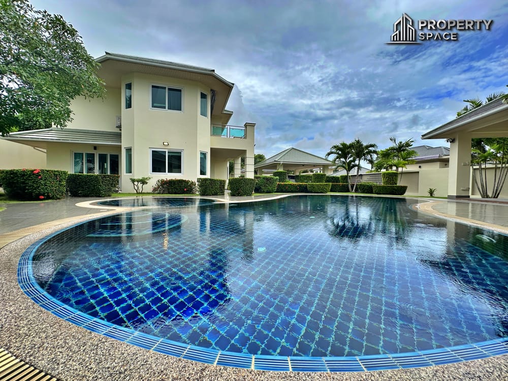 5 Bedroom Pool Villa In Secured Community In Nong Pla Lai Close To Regent International School For Rent Image 3