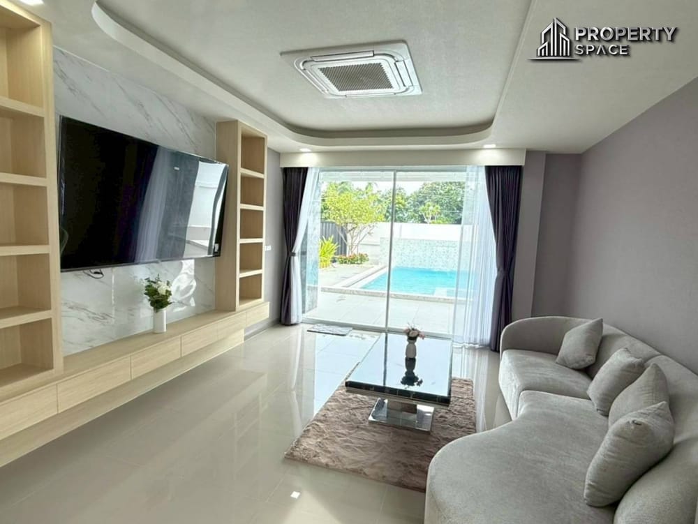 Modern 5 bedroom 2 Storey Pool Villa In Chaiyaphruek Pattaya For Sale Image 6
