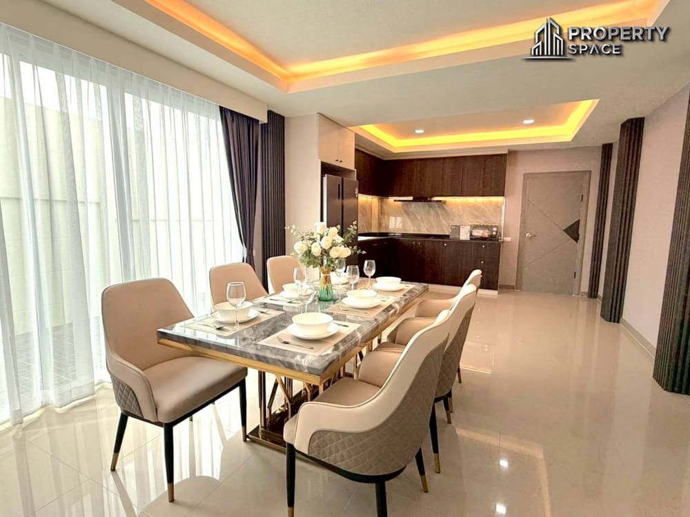 Modern 5 bedroom 2 Storey Pool Villa In Chaiyaphruek Pattaya For Sale Image 6