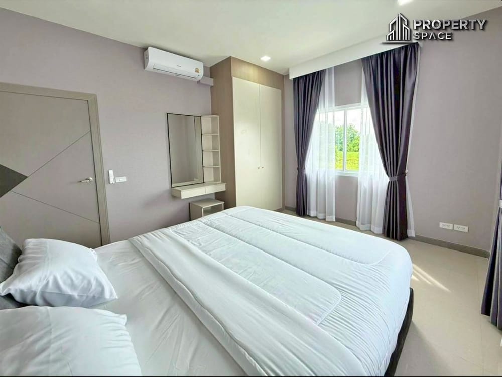 Modern 5 bedroom 2 Storey Pool Villa In Chaiyaphruek Pattaya For Sale Image 16