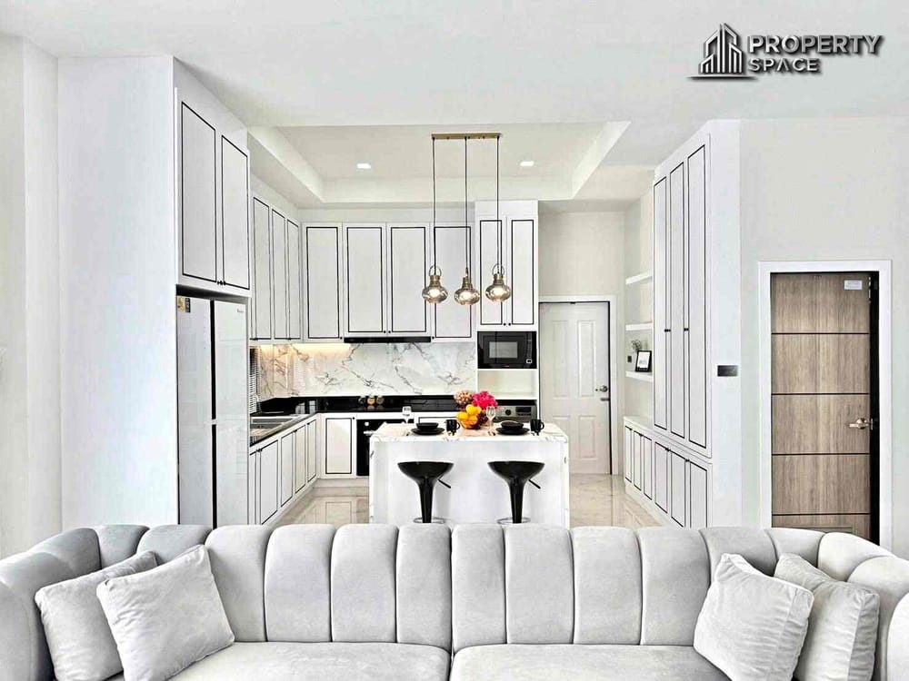 Brand New 4 Bedrooms Pool Villa In Soi Siam Country Club Pattaya For Sale Image 8