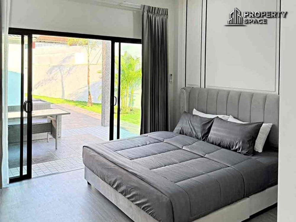 Brand New 4 Bedrooms Pool Villa In Soi Siam Country Club Pattaya For Sale Image 11