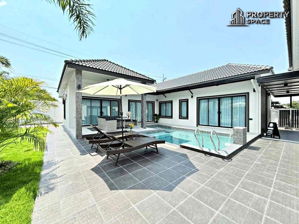 Brand New 4 Bedrooms Pool Villa In Soi Siam Country Club Pattaya For Sale Image 1