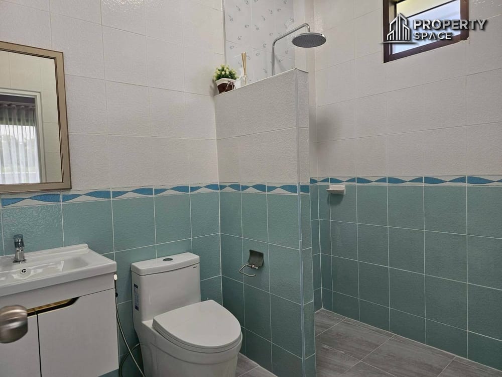 3 Bedroom Pool Villa With Large Plot of Land In Bang Saray For Sale Image 18