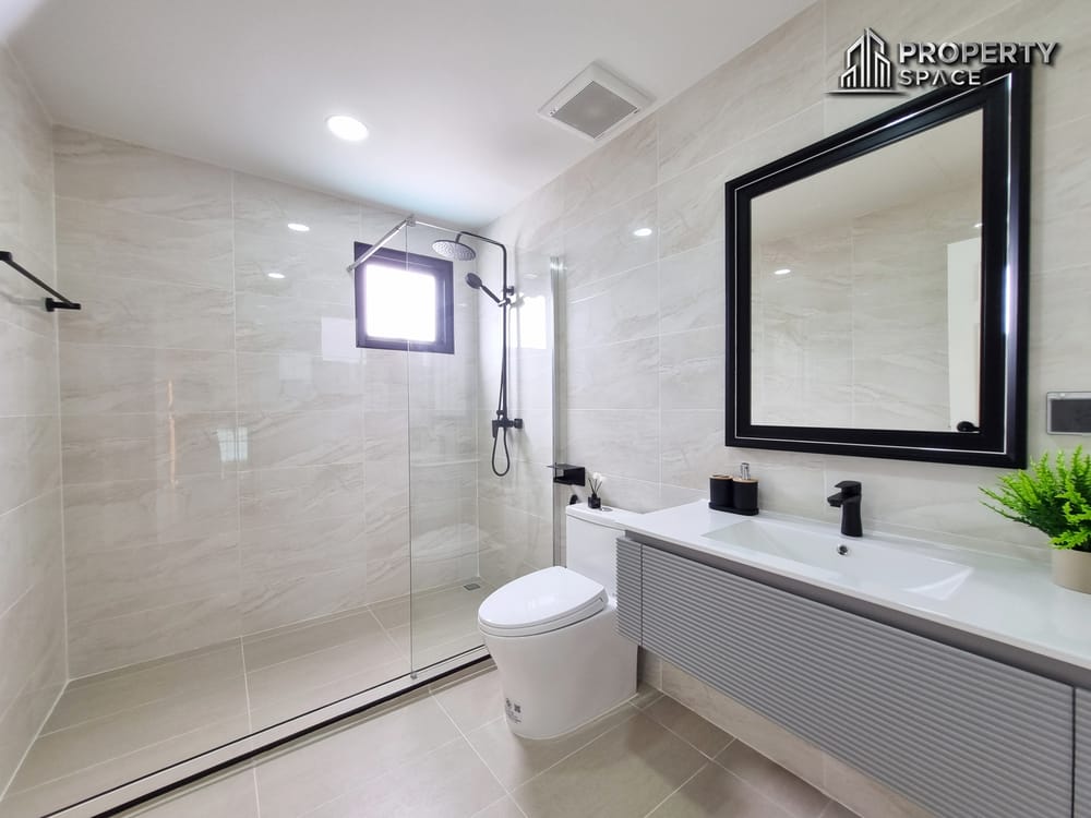 Brand New Luxury 4 Bedroom Pool Villa In East Pattaya For Sale Image 25